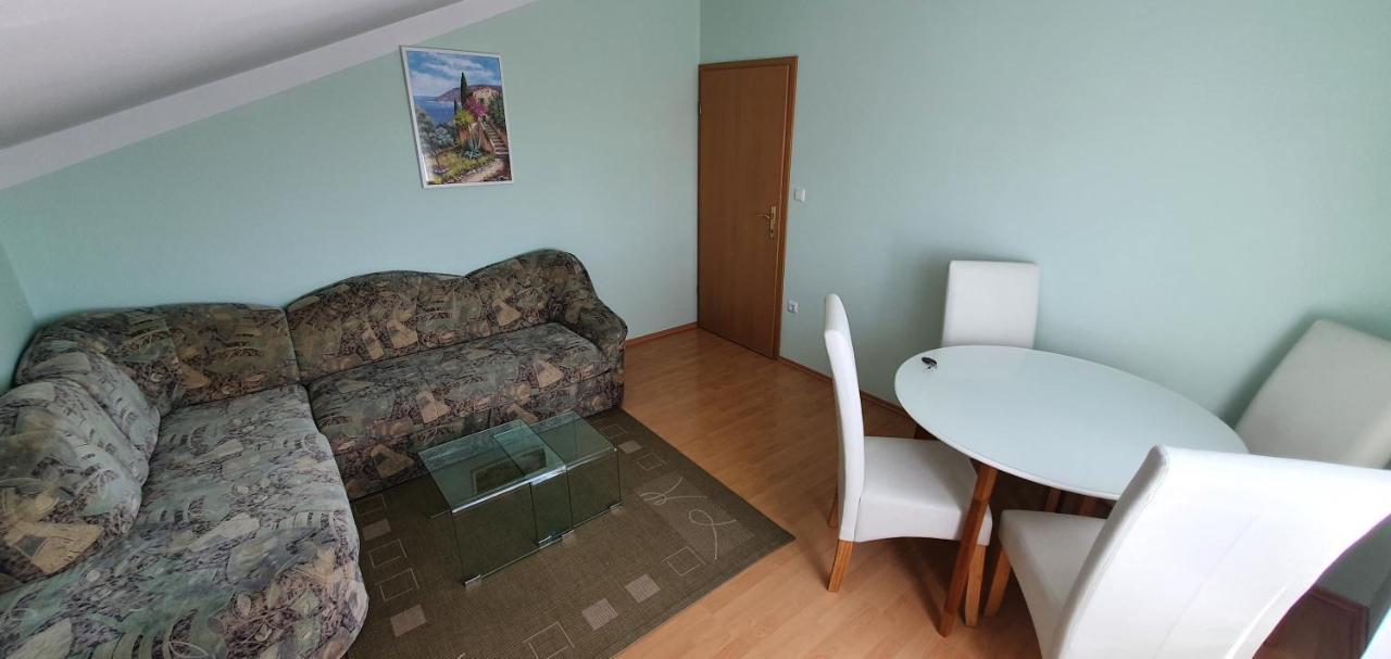 Apartments Oaza, Vrsi Mulo Eksteriør bilde
