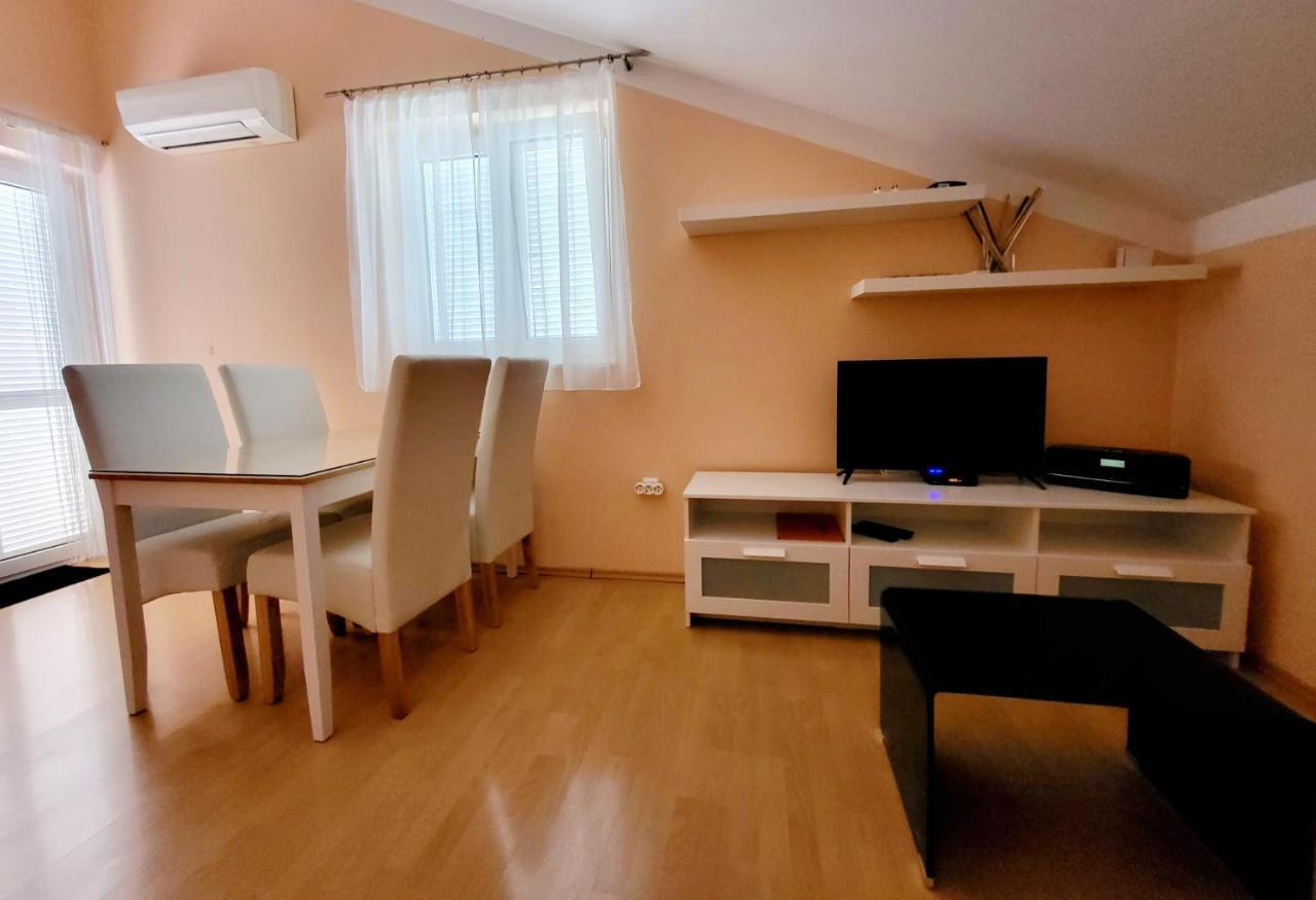 Apartments Oaza, Vrsi Mulo Eksteriør bilde