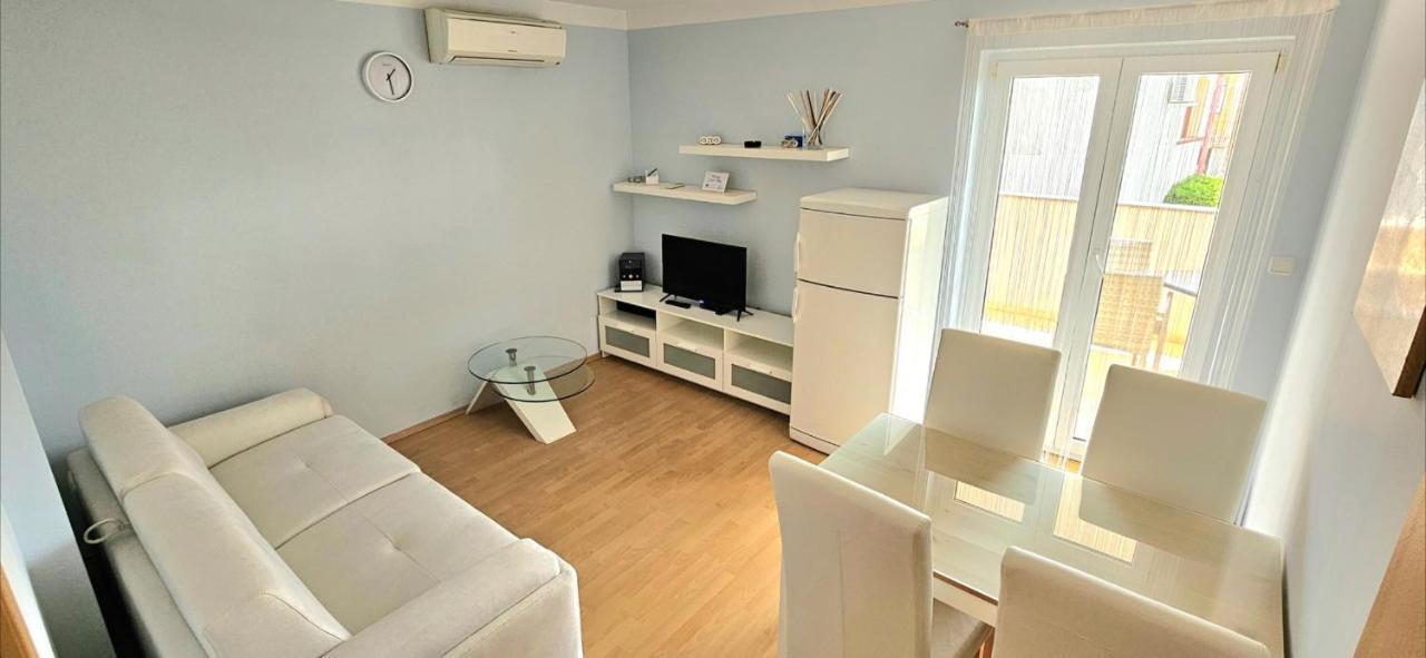 Apartments Oaza, Vrsi Mulo Eksteriør bilde